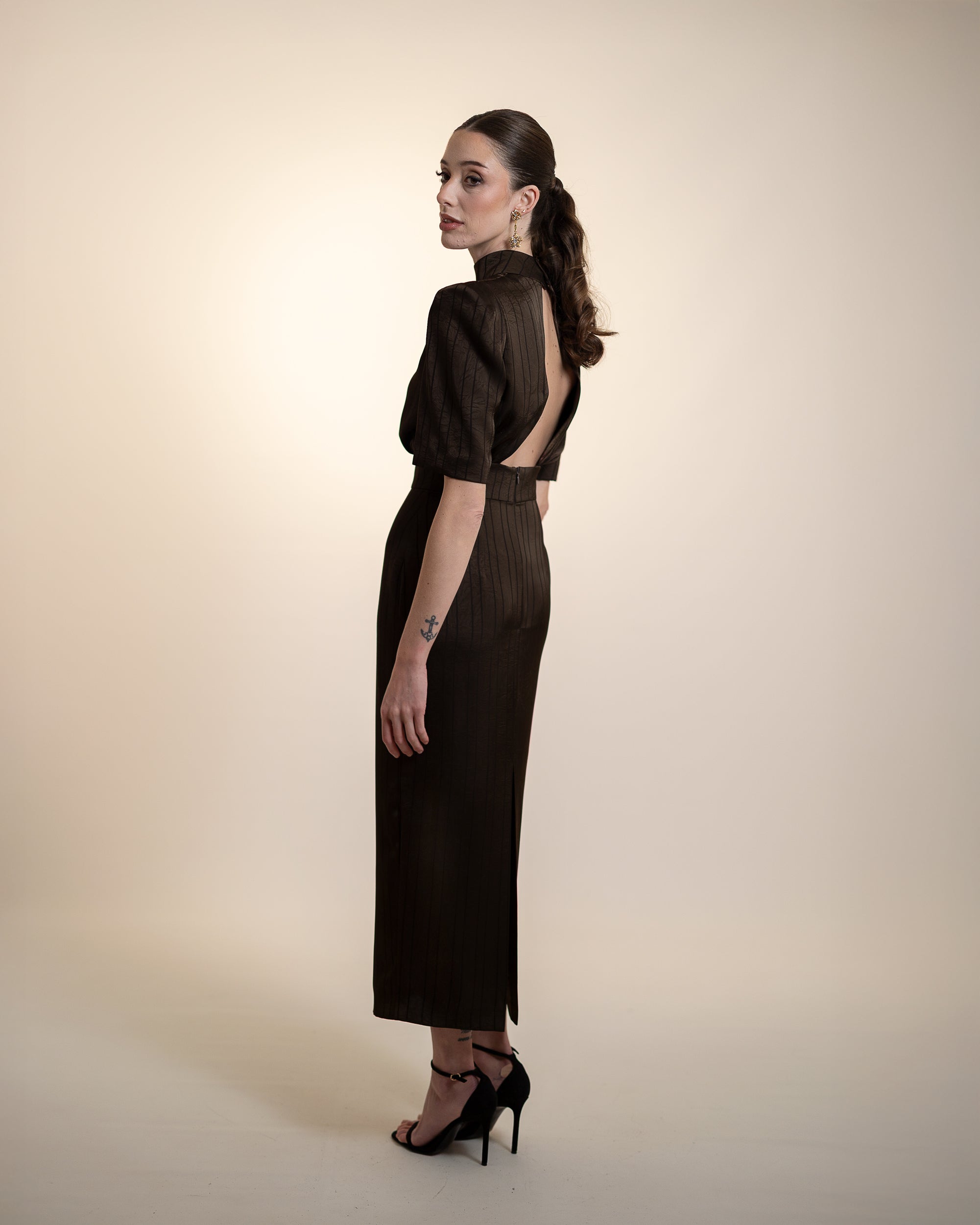 VIOLETA marrón