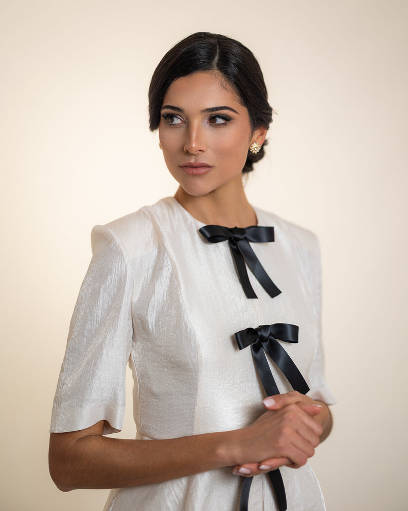 Conjunto Carmina - crema lazos