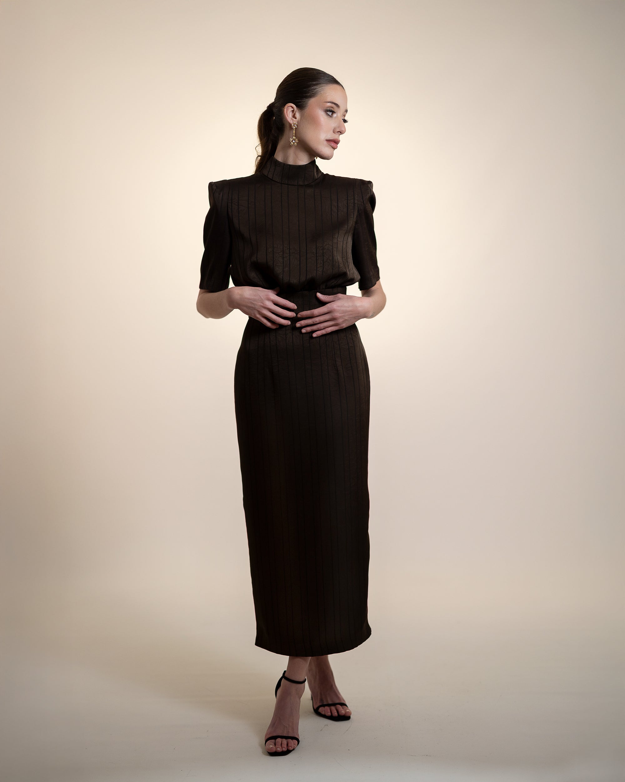 VIOLETA marrón