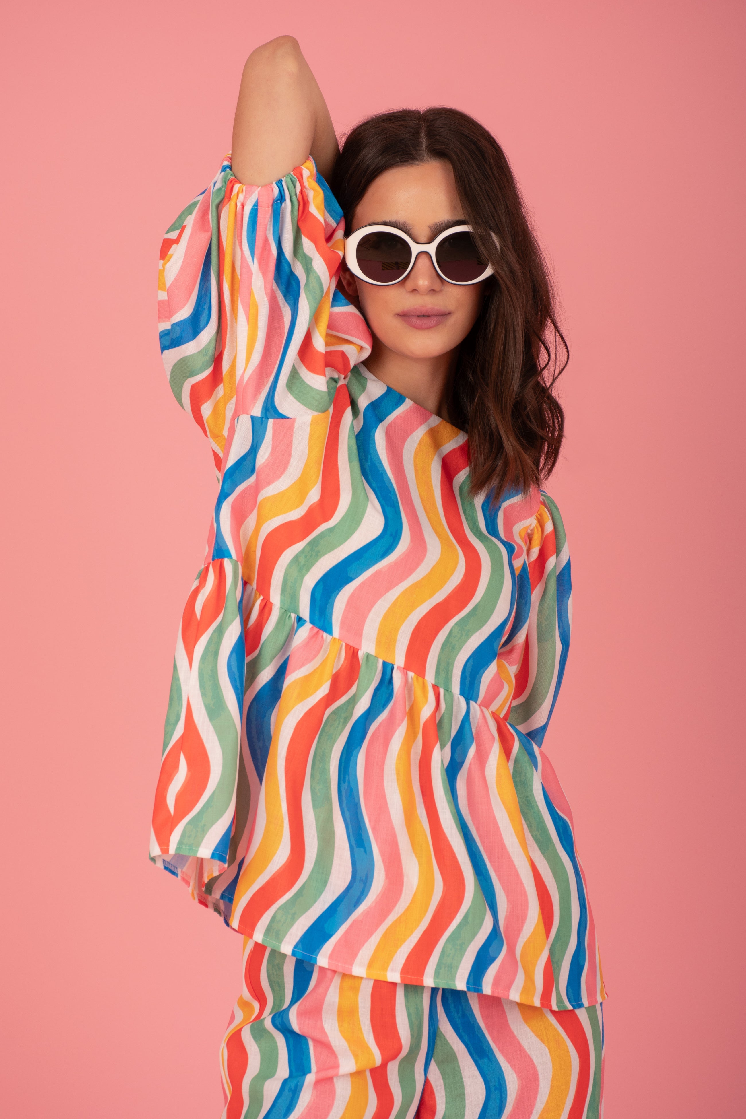 Multicolor Waves Top